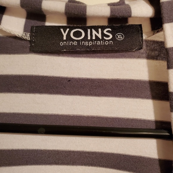 Cardigan - Picture 2 of 3